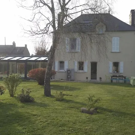 Au Calme Piscine Interieure Toute L'annee *